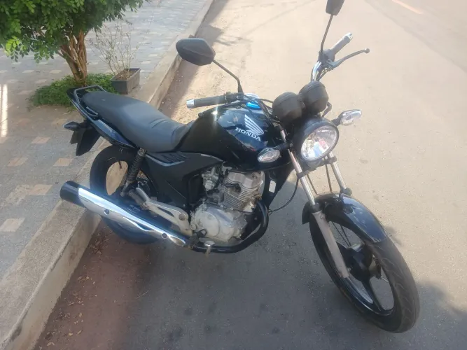 CG FAN 125 ES