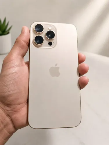 Iphone 16 Pro Max 256GB Titânio Deserto Bateria 89%