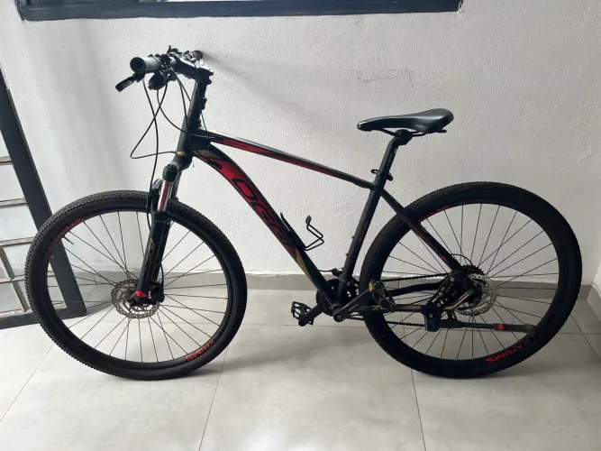 Bicicleta Oggi Big Wheel 7.0 Aro 29 - Estado de Zero / Pouquíssimo Uso