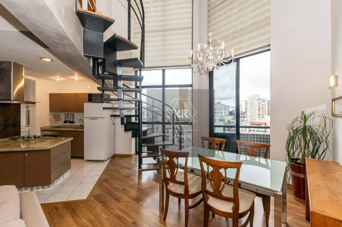 Loft Mobiliado no Bigorrilho - Duas Vagas e Linda Vista Para Cidade