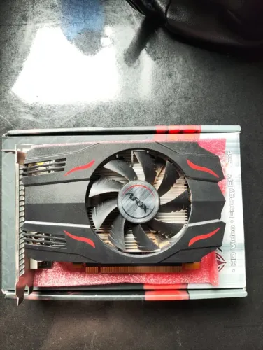 Placa de Vídeo AMD RX 550 Afox