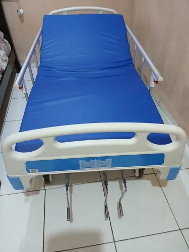 Cama hospitalar 3 movinentos marca dermoned
