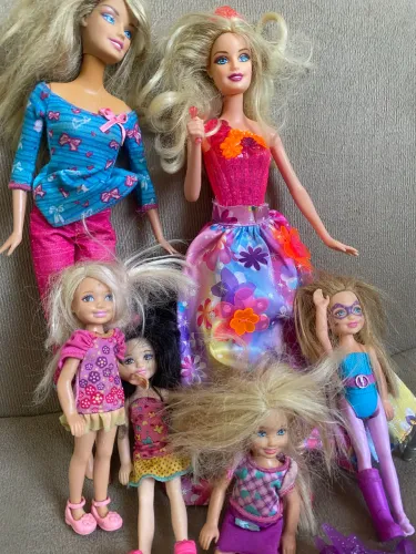 Bonecas Mattel Barbie e chelsie 