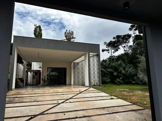Casa linda toda mobiliada
