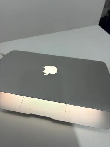 MacBook Air 11 2013