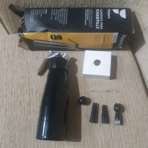 Garrafa sifão profissional Flavors Pro de 500ml - sem uso