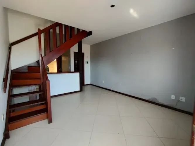 Casa com 2 dormitórios para alugar, 85 m² por R$ 2.000,00/mês - Ogiva - Cabo Frio/RJ