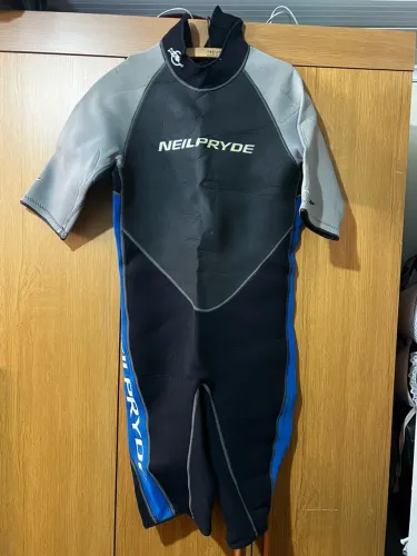 roupa de neoprene neilpryde shorty tam 52l
