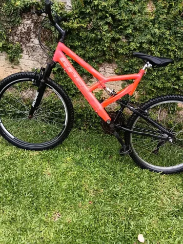 Bicicleta aro 26