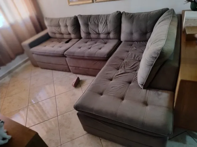 Sofá retrátil 1500 reais 
