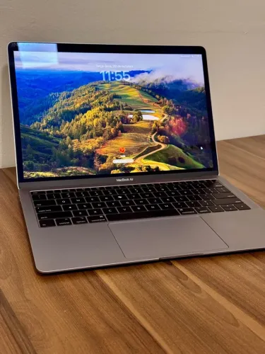 Macbook Air (2019) 8/256gb