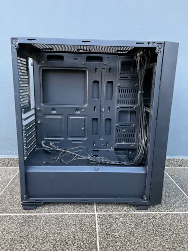 Gabinete Pichau + Ventoinhas de Brinde