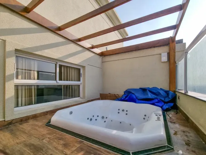Cobertura Triplex à venda com 105 metros, com 2 quartos no Tatuapé- São Paulo - SP
