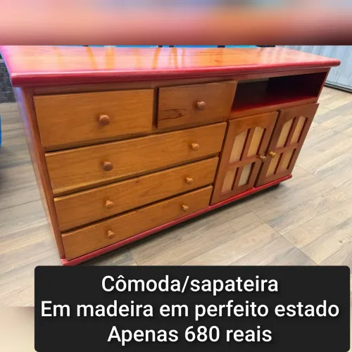 Cômoda/sapateira em madeira