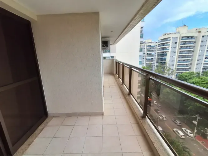 Imóvel para aluguel com 90 metros quadrados com 3 quartos em Barra Olímpica - Rio de Janei