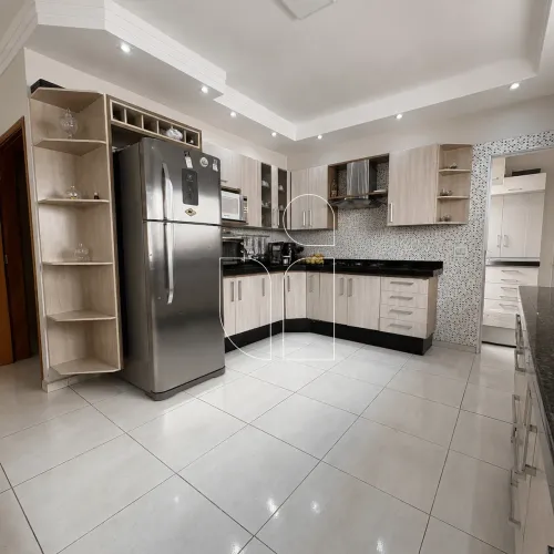 Imóvel com 3 suítes e área de lazer na Hípica Paulista, Marília · R$ 600.000
