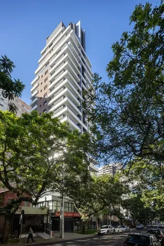 Imóvel para venda tem 99 metros quadrados com 3 quartos em Cabral - Curitiba - PR