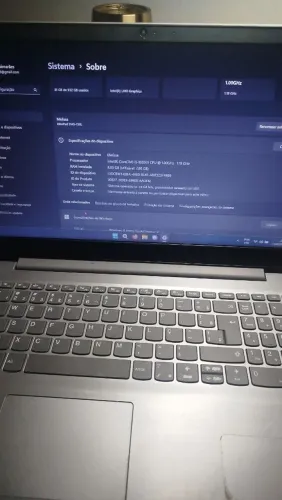 VENDO NOTEBOOK LENOVO