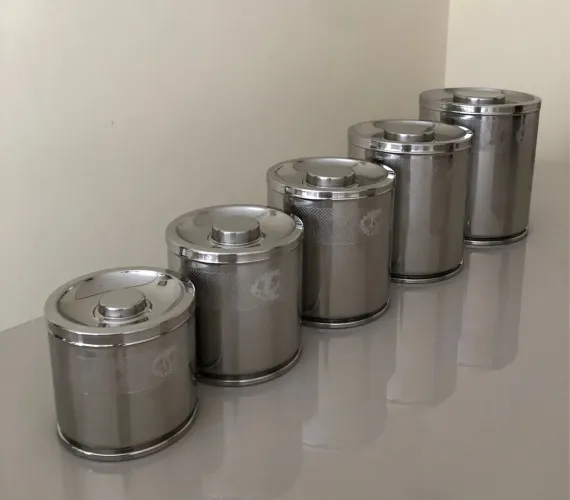 Conjunto de Mantimento Clássico em Aço Inoxidável