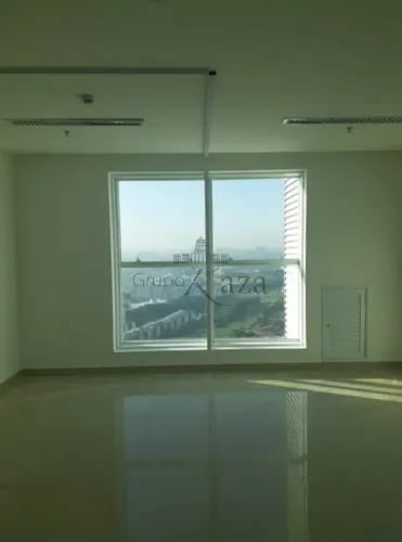 Sala Comercial - Jardim das Colinas - Comercial Helbor Offices - 40,17m²