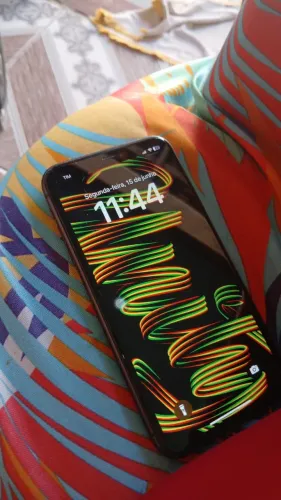 Vende-se celular iPhone 11