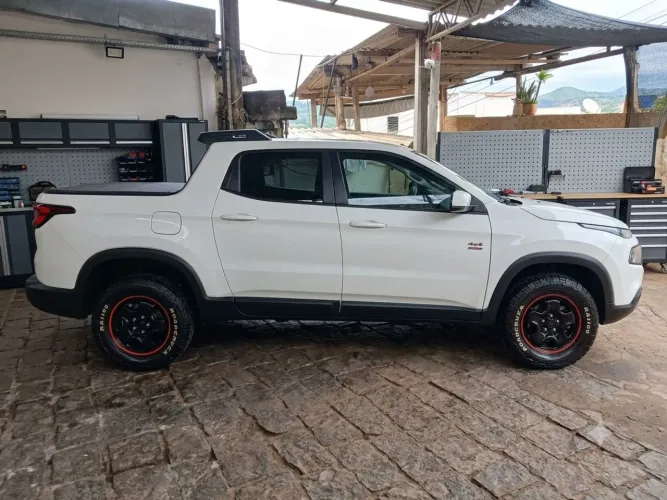 Fiat Toro Freedom 2.0 16V 4X4 TB Diesel Mec. 2018