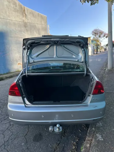 Honda Civic Sedan Lx/lxl 1.7 16V 115cv Aut. 4P 2002