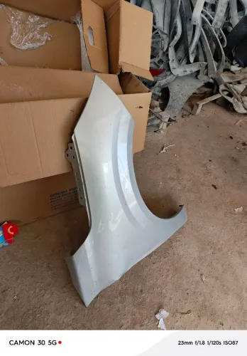 Para lama Peugeot 208