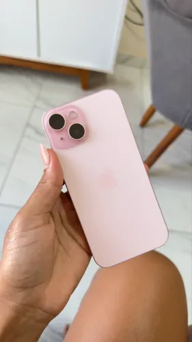 iPhone 15