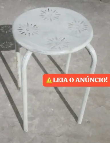 Banquinho Ferro Lindinho / Barato / Campos dos Goytacazes Rj