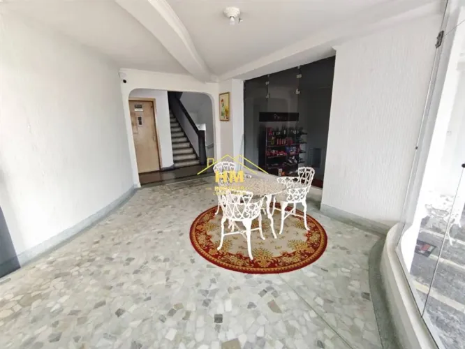 LOCAÇÃO PRAIA DO ITARARÉ, APARTAMENTO EDÍFICIO FRENTE AO MAR SEM GARAGEM, VENHA CONFERIR