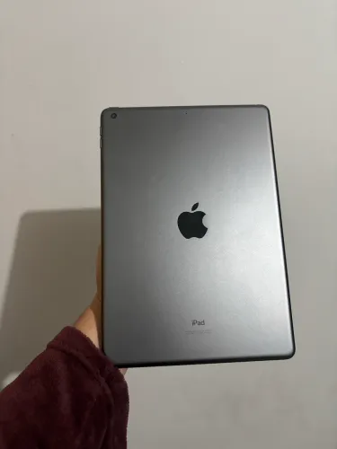iPad 9 - 64gb - Cinza