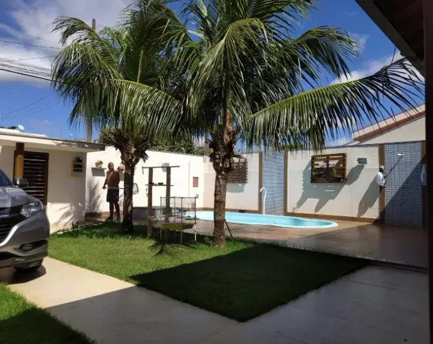 Aluga-se casa em Umuarama