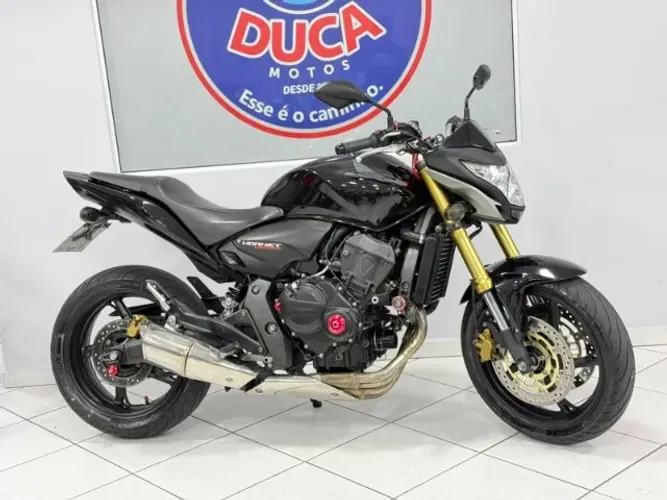 Hornet 600 2012 preta