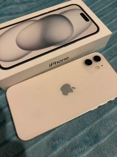 iPhone 12 Semi novo
