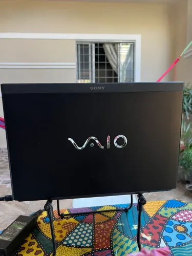 Notebook Sony VAIO ? i5 + 8GB RAM + SSD 2TB ?