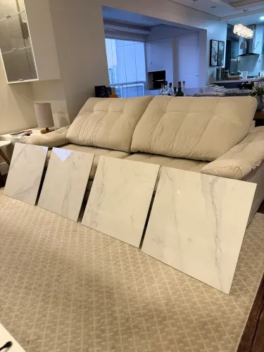 Piso porcelanato branco polido 62x62 (4 unidades)