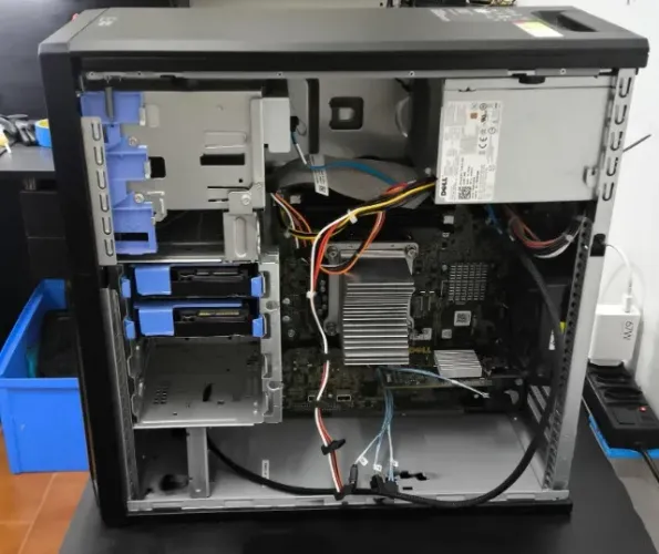 Gabinete Torre - PowerEdge T110 II - Dell Original