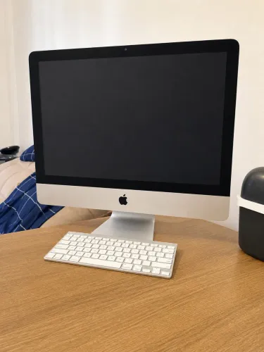 iMac Apple 21,5? SSD 240GB + 12GB RAM - Excelente Estado