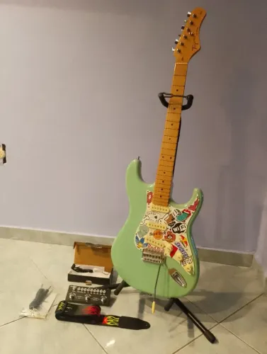 Guitarra Tagima tg530
