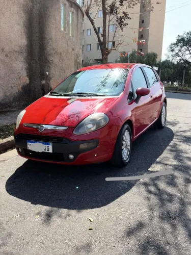 Fiat Punto Attractive 1.4 Fire Flex 8V 5P 2014