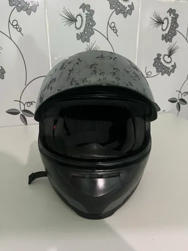 Capacete norisk 