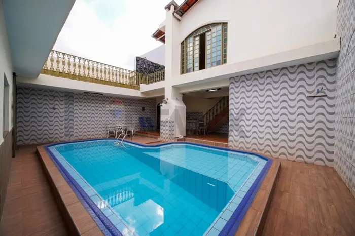 Casa QNA 55 - Taguatinga - Piscina - 4 Quartos