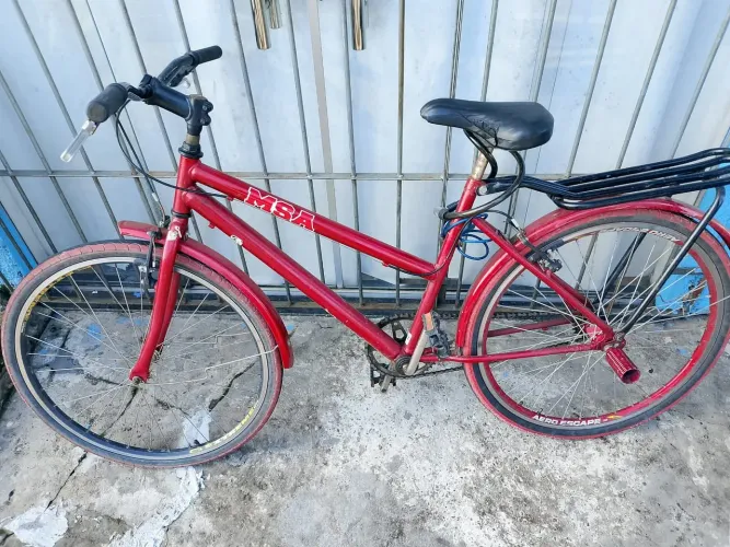Vende-se bicicleta