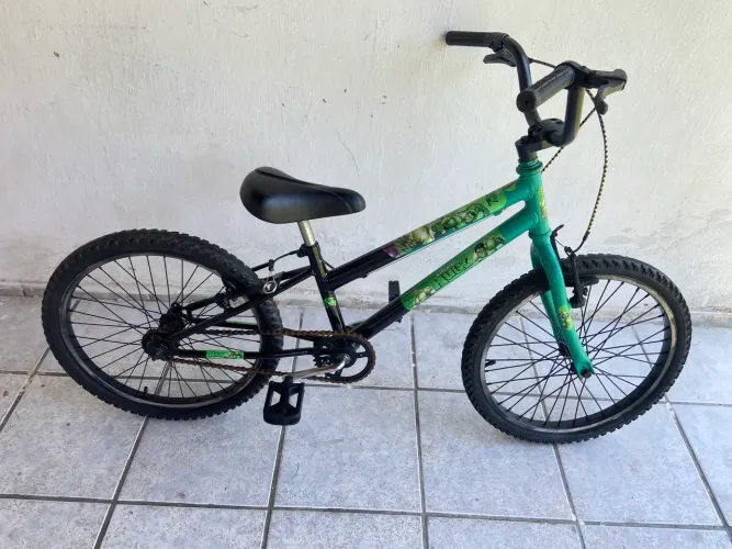 Bicicleta Infantil aro 20 do Hulk