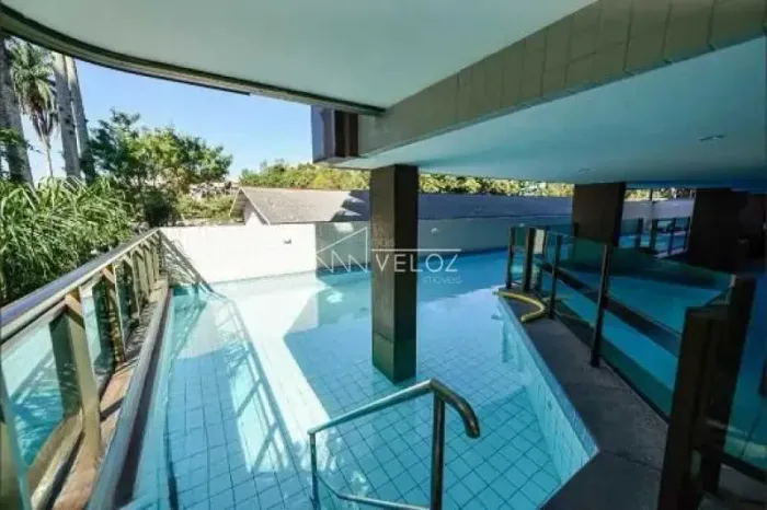 Apartamento - / Residencial / Leblon