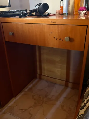 Mesa com gaveta madeira legítima 