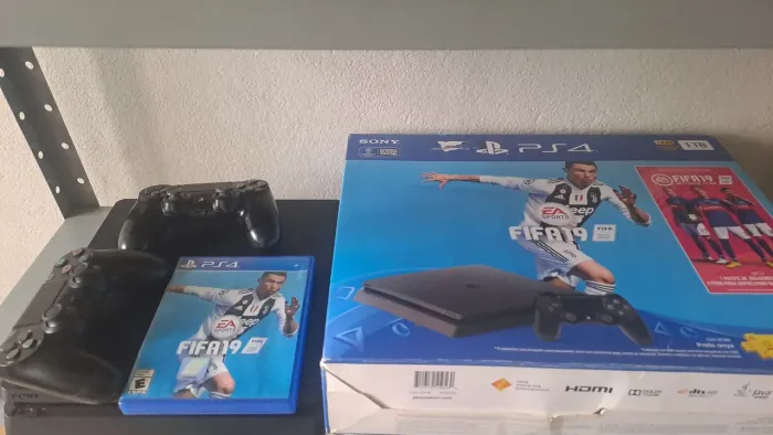 PS4 + CONTROLES + JOGOS