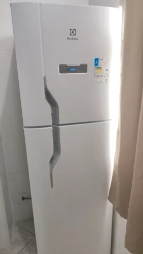 Geladeira (usada pouco tempo)