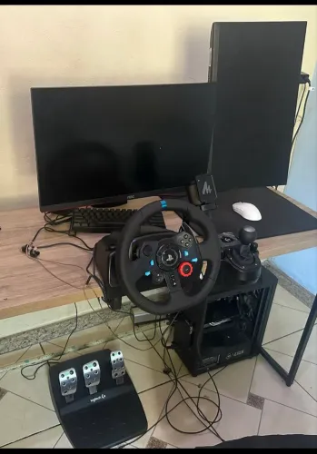 Semi novo - Logitech g29 + câmbio ?
